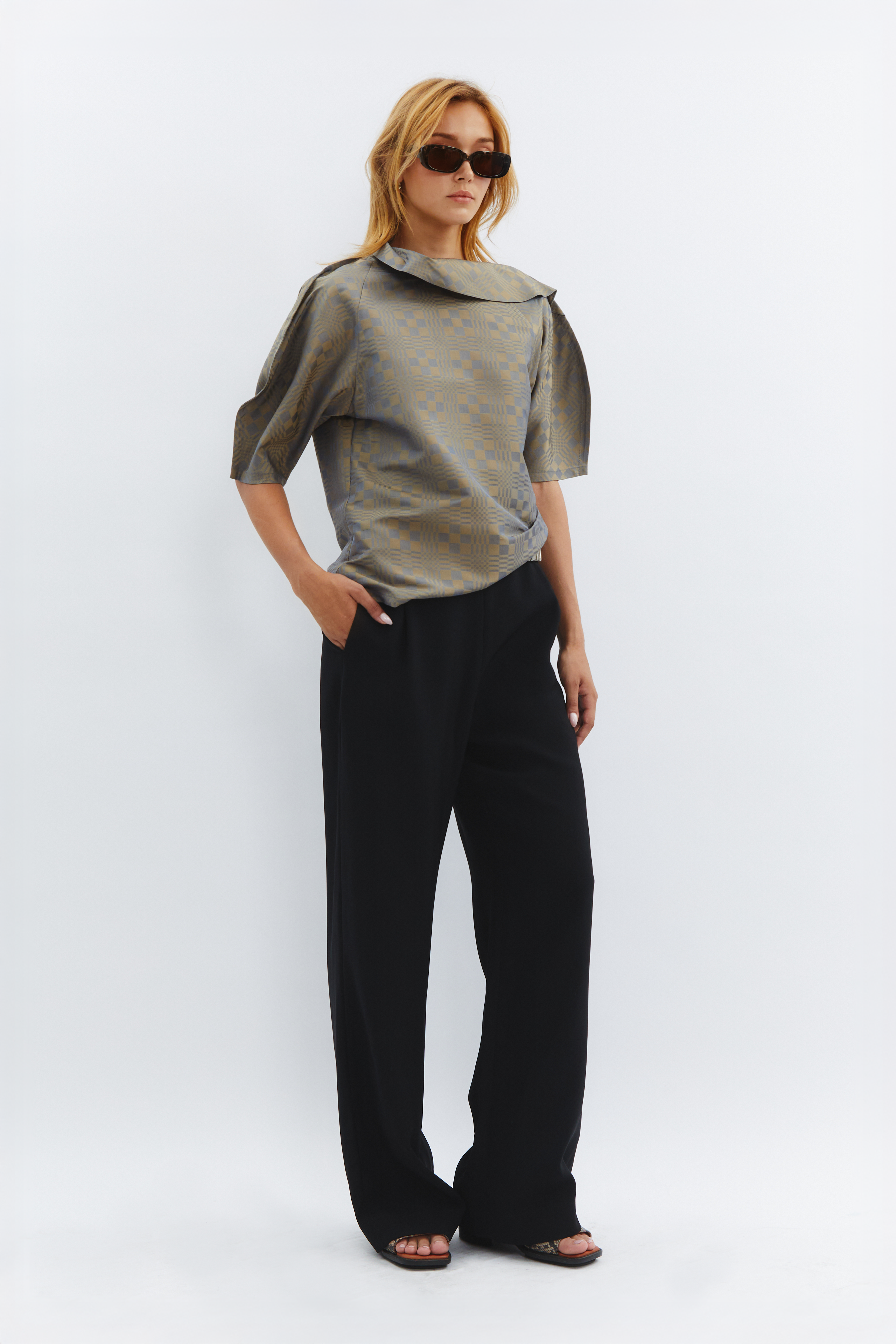 Chic Geometric Woven Top