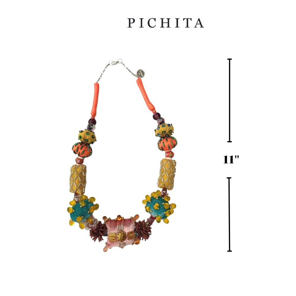 Handmade Necklace from Atelier Pichita.