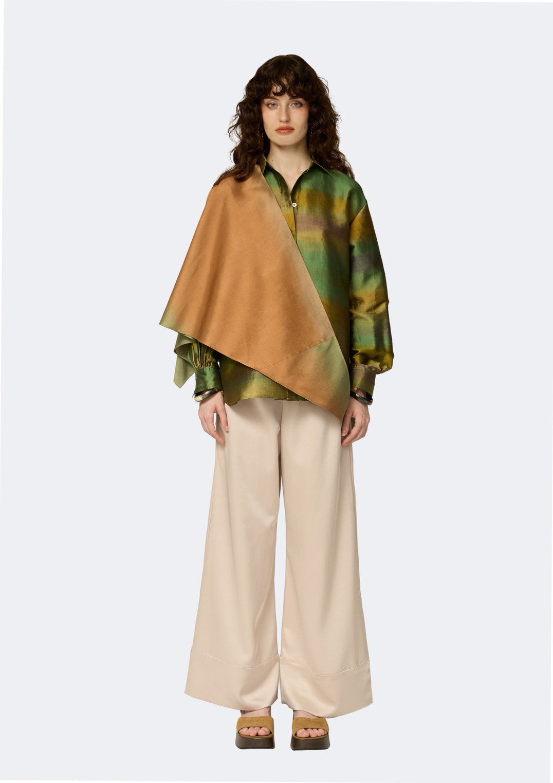 Verdant Ombre Thai Silk Sleeveless Long Coat