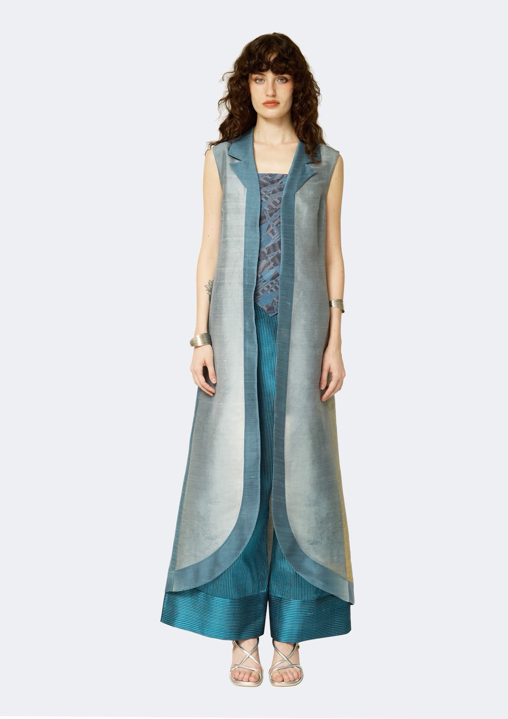 Serene Horizon Ombre Tie-Dye Thai Silk Sleeveless Long Coat