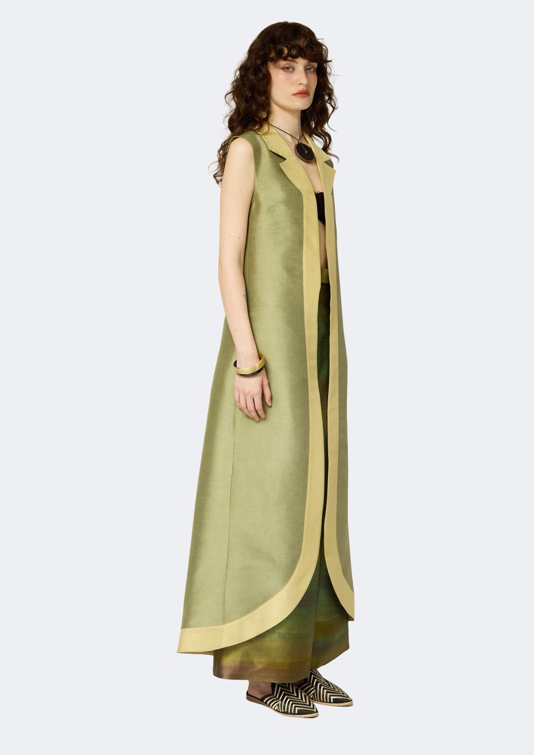 Verdant Ombre Thai Silk Sleeveless Long Coat